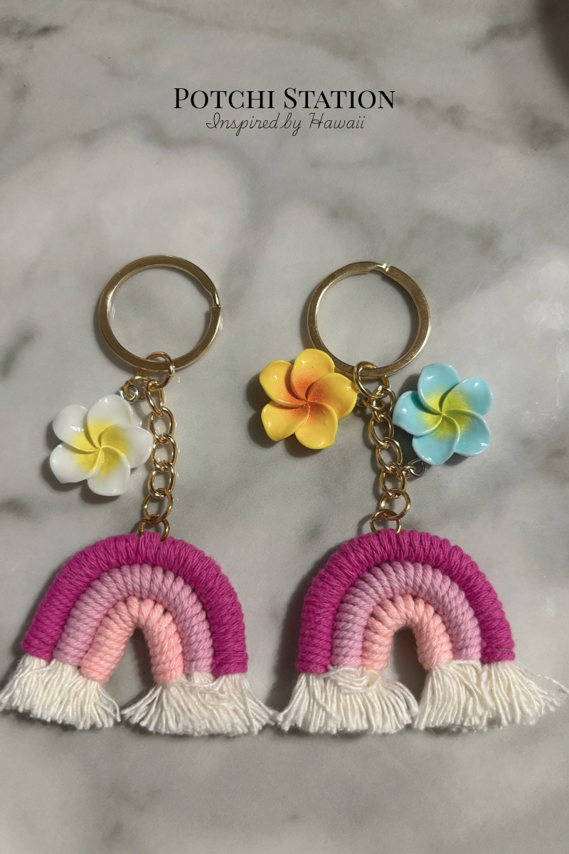 🌈Rainbow Plumeria Keychain（レインボー プルメリア キーチェーン）🌈