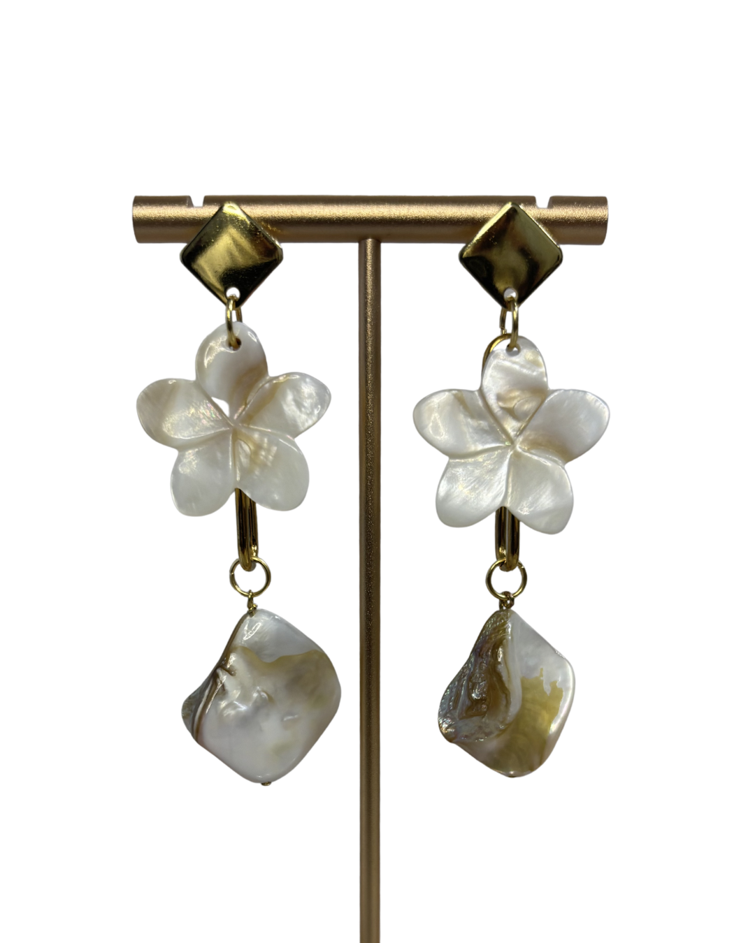 (限定イベント価格）Natural Shell * Pulmeria Earring