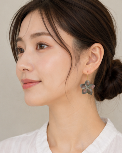 Natural Shell * Black Pulmeria Earring