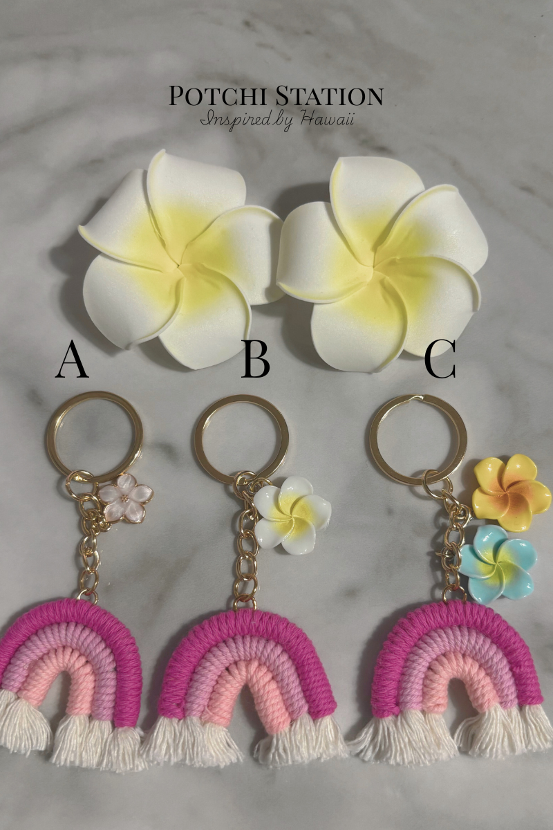 🌈Rainbow Plumeria Keychain（レインボー プルメリア キーチェーン）🌈
